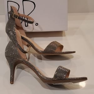 BP. Silver Luminate fabric pumps